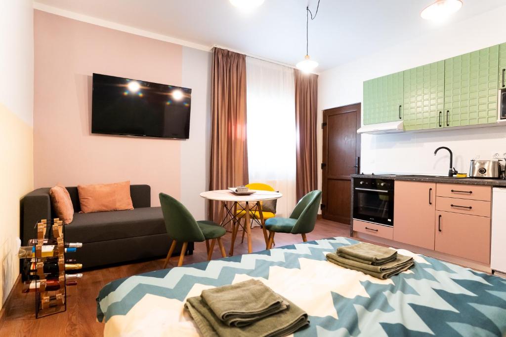 Galeria Grafit Apartments - Family Studio