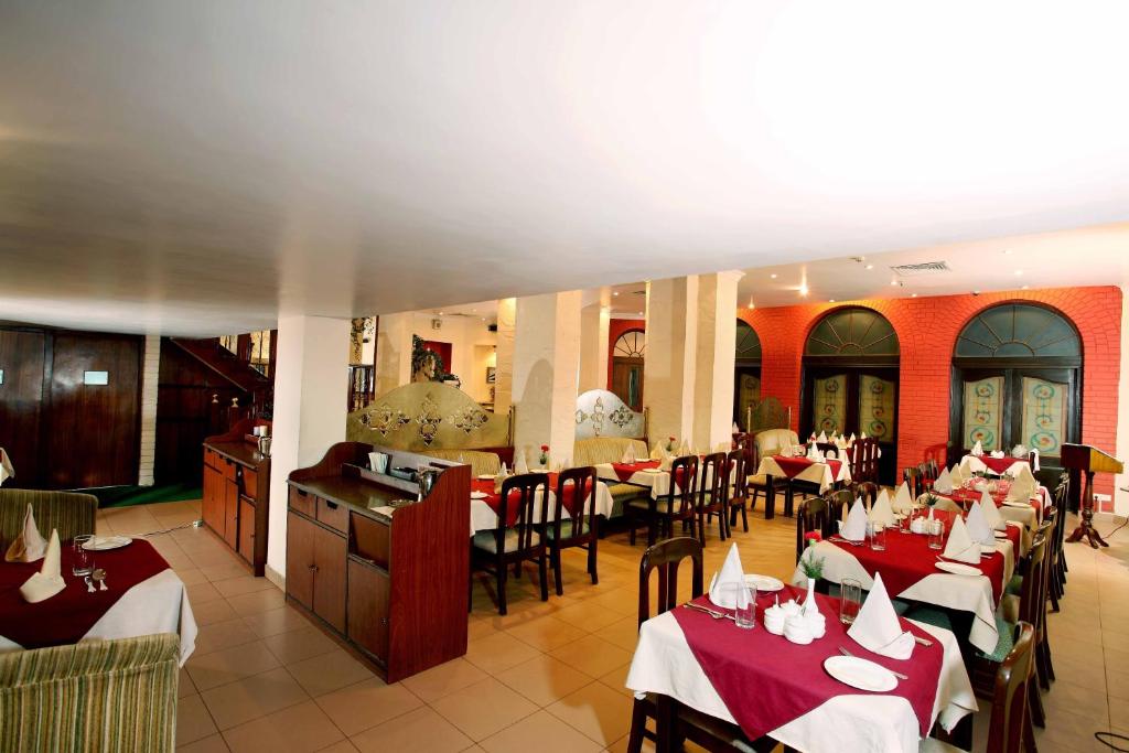 Restaurace v ubytování The Astor