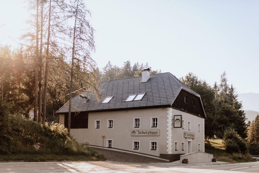Budova, kde se bed and breakfast nachází