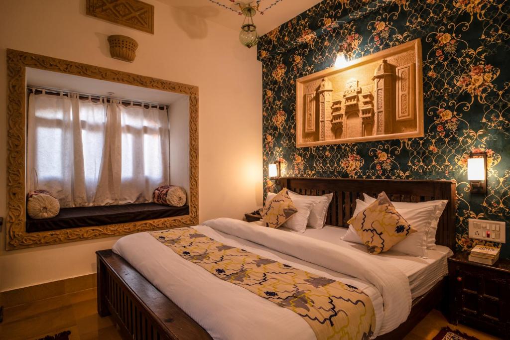 Postel nebo postele na pokoji v ubytování Tripli Hotels Prithvi Palace