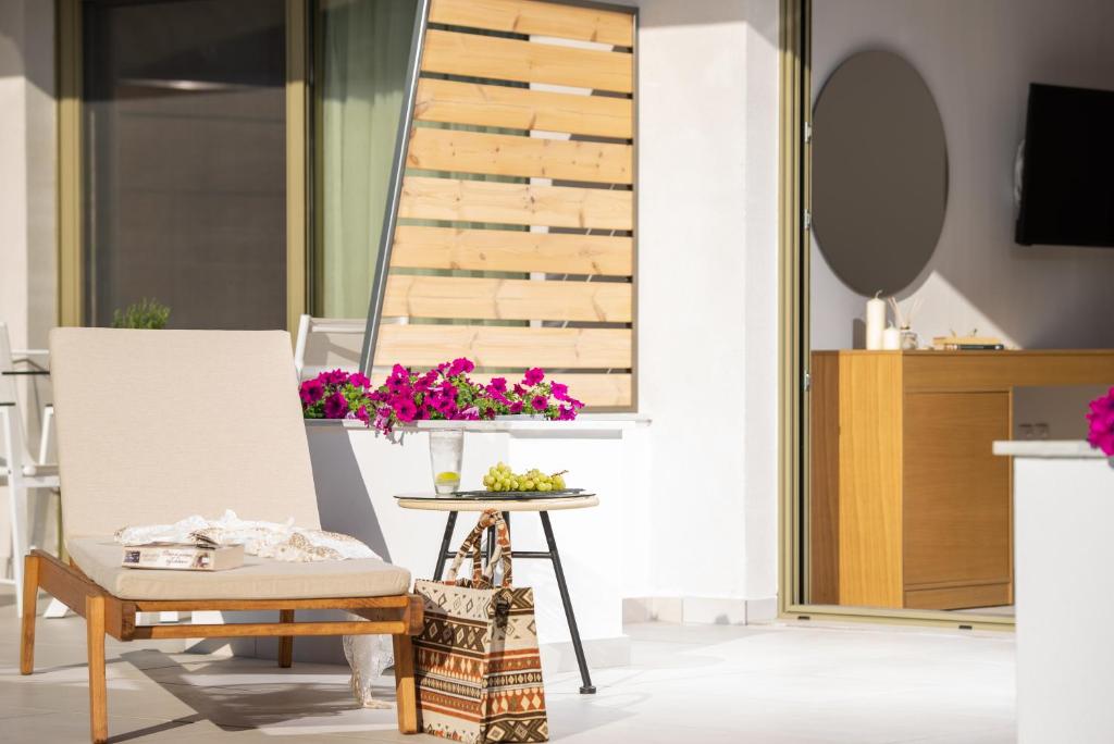 Imagine Luxury Suites - 17