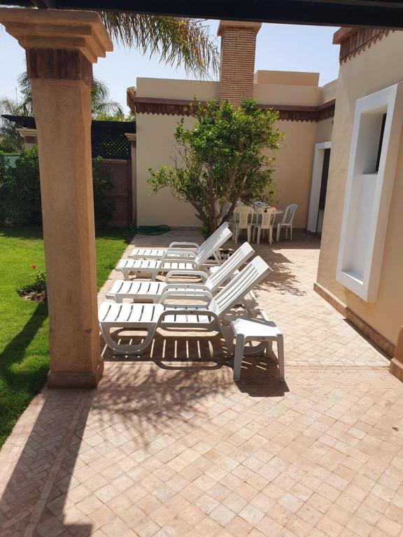 Superbe villa avec piscine privée - Villa De Deux Chambres