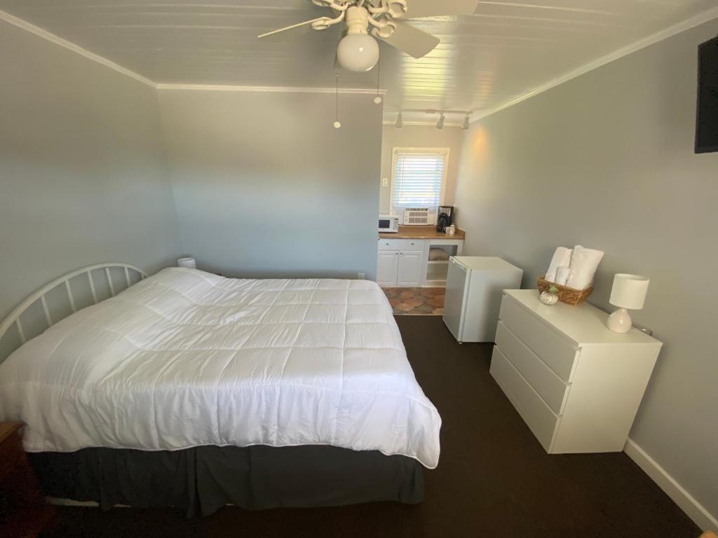Tower Circle Motel - Habitación Queen