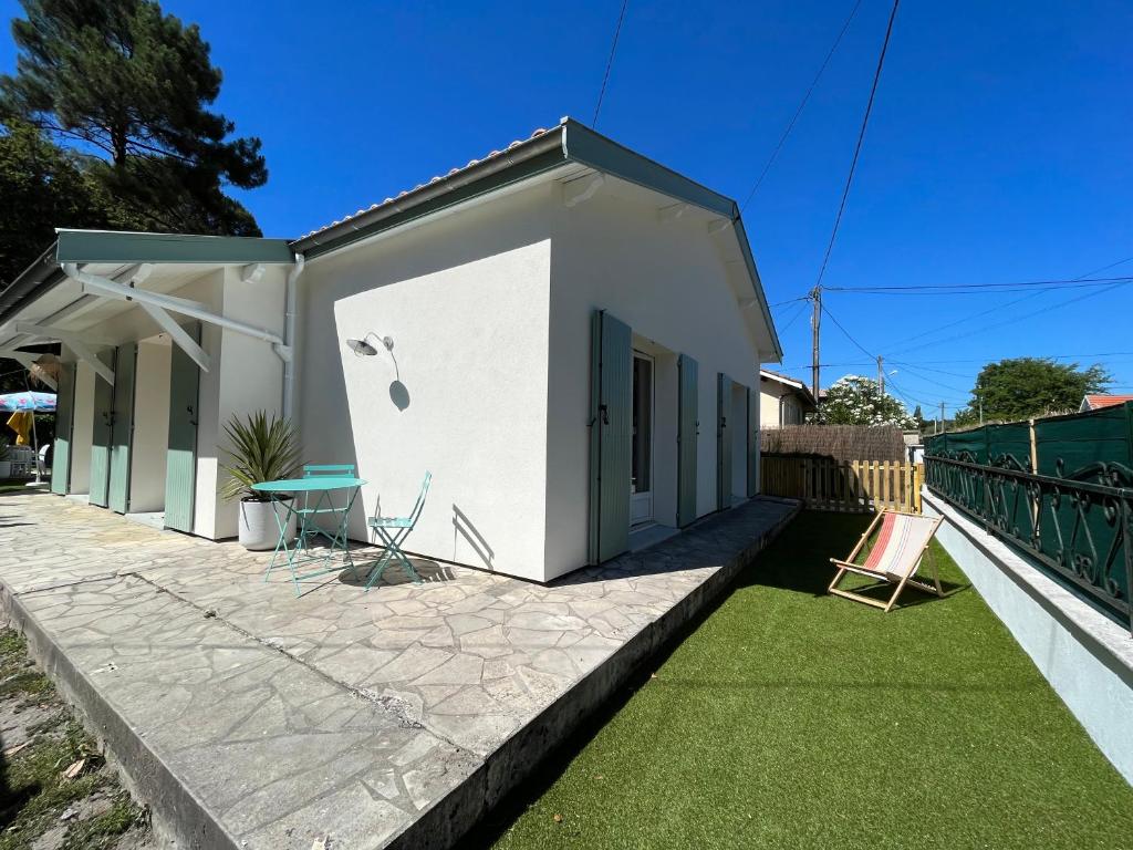 Zdjęcie z galerii obiektu La Grande Suzette, à 2min à pied de la plage ! w mieście Lanton