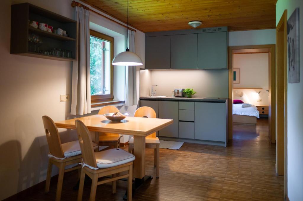 Kuchyň nebo kuchyňský kout v ubytování Residence Veider