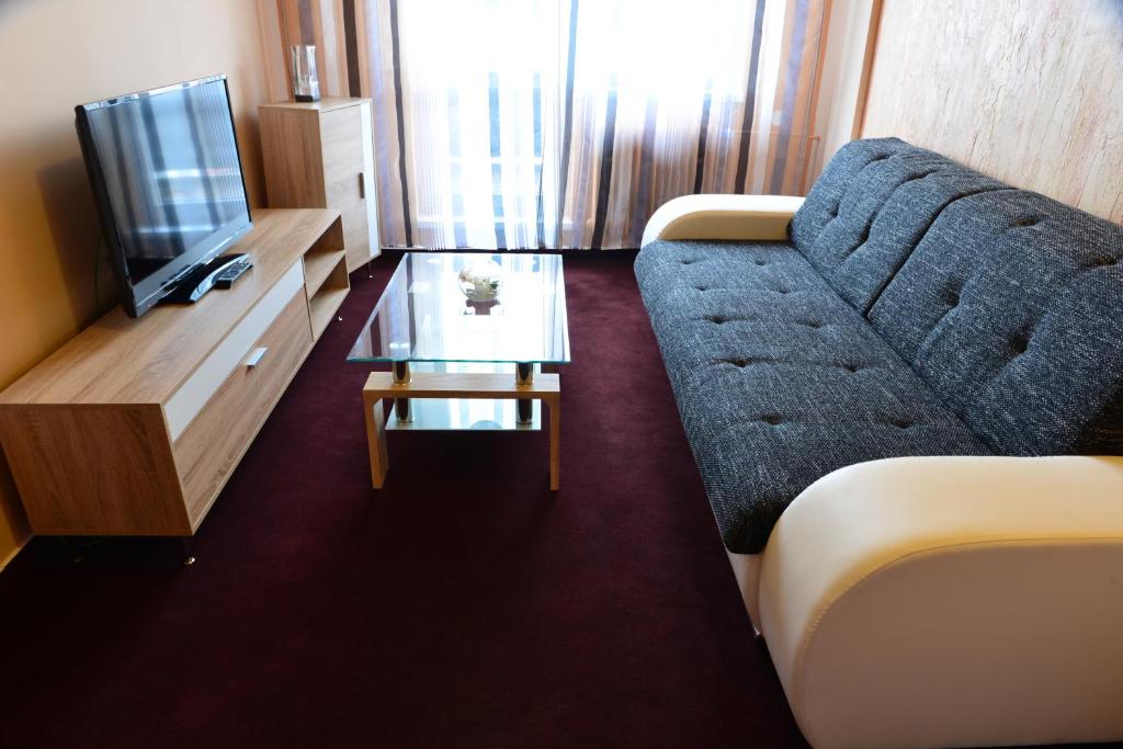 Hotel Ďumbier - Suite Mit Balkon