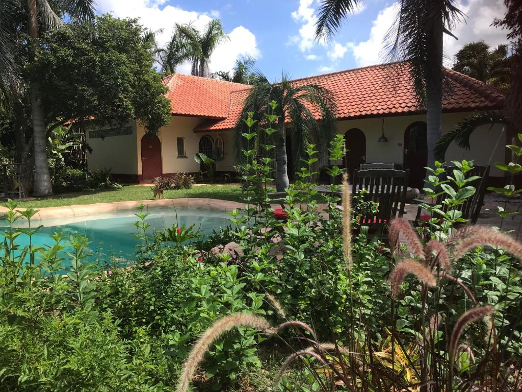 Zahrada ubytování B&B Villa Zomerland