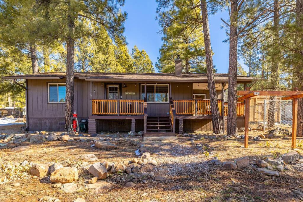 Cozy Munds Park Cabin!, Munds Park (updated prices 2024)