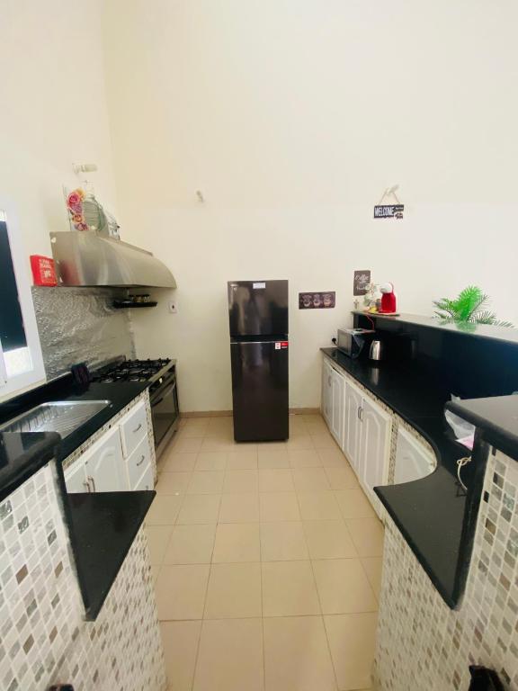 Kuchyň nebo kuchyňský kout v ubytování SHAIKHA villa