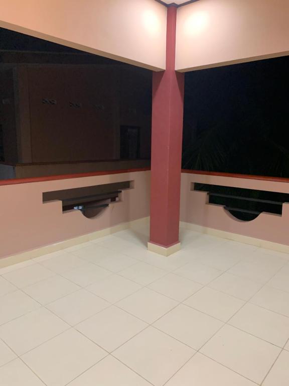 Fotografie z fotogalerie ubytování Nalluran illam - 2 bed room v destinaci Jápané