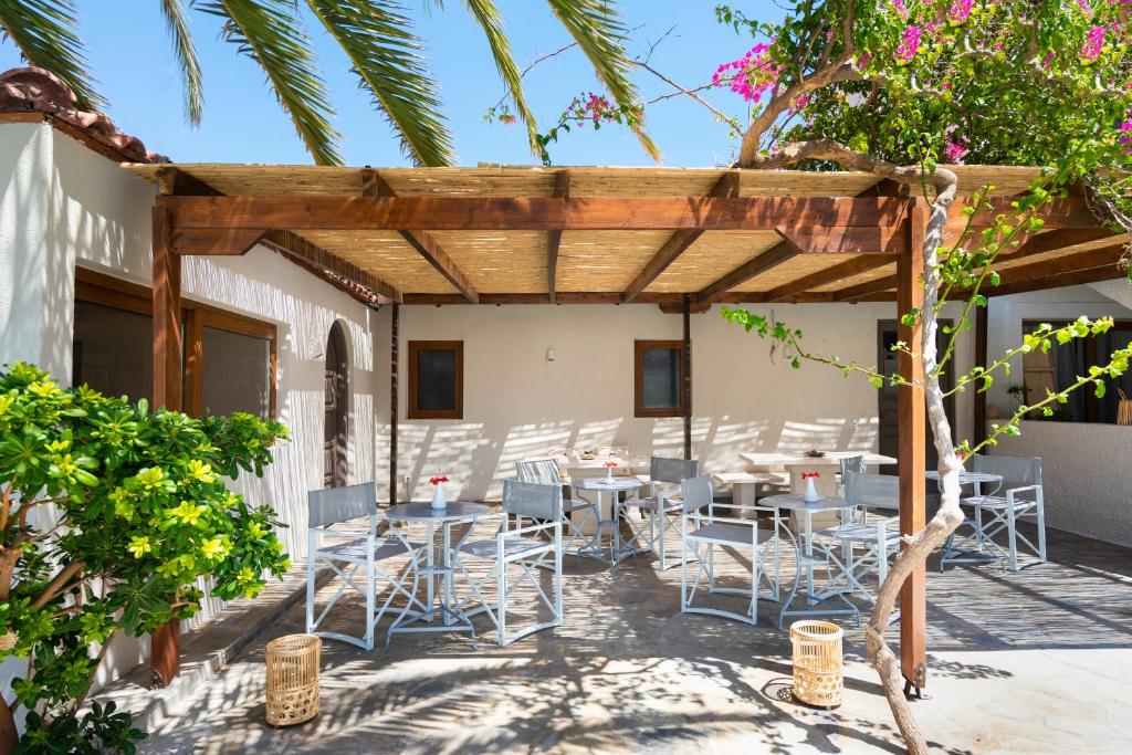Patio alebo iná vonkajšia časť ubytovania Okeanis Mystique South