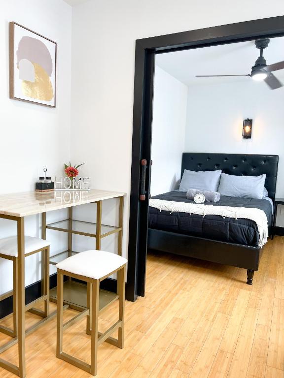 Boutique Studio Apartment on Grand Ave - One-Bedroom Apartment
