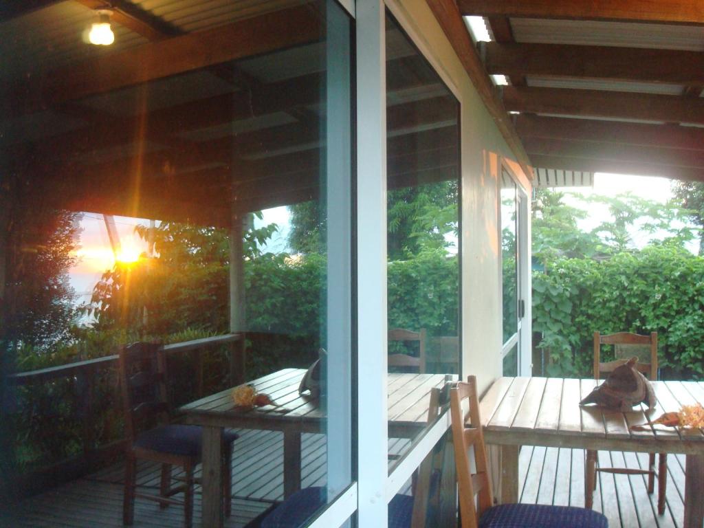 Balkón nebo terasa v ubytování Gecko Lodge Fiji