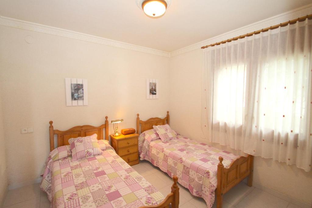 Pino Alto Villas Andorra (إسبانيا ميامي بلاتجا) - Booking.com