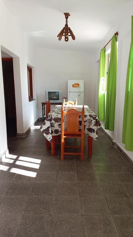 Departamento de Hugo - Appartement à Deux Chambres