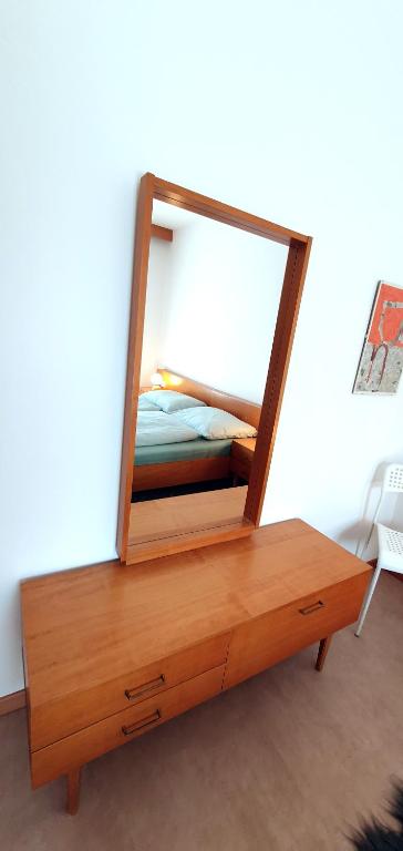 Postel nebo postele na pokoji v ubytování Zweizimmer-Wohnung mit Parkgarage