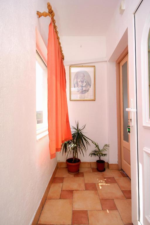 Fotografie z fotogalerie ubytování Family friendly seaside apartments Kraj, Pasman - 699 v destinaci Tkon