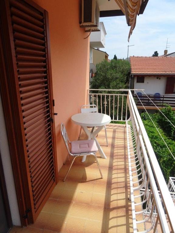 Balkon lub taras w obiekcie Apartment Biograd na Moru 860b