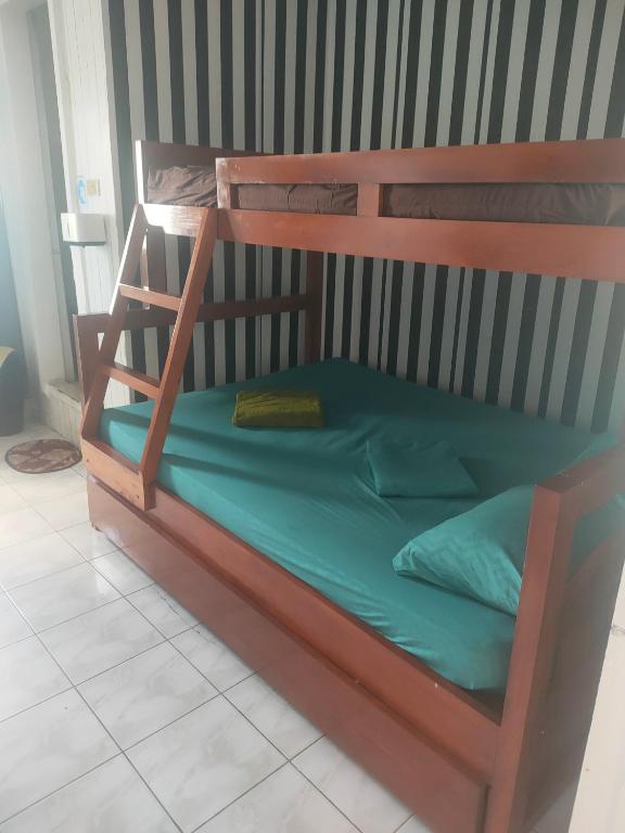 Pier La Casa Homestay Building - Family Room