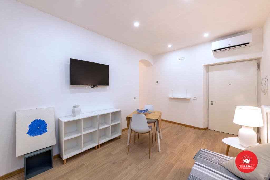 A television and/or entertainment centre at Casa di Francy