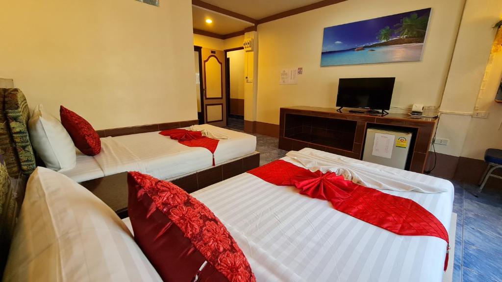 Vech Guesthouse Patong - Resim 23