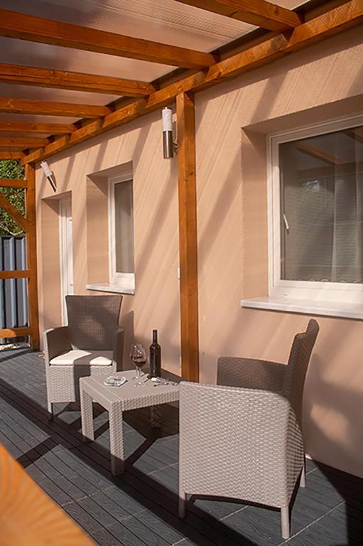 Posedenie v ubytovaní SárvárLAK Apartmanház
