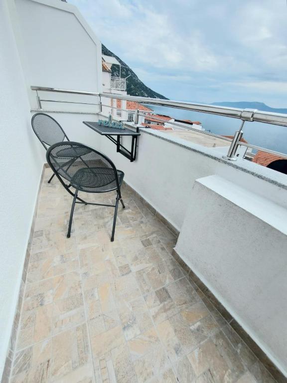 Fotografia z galérie ubytovania Apartments by the sea Gradac, Makarska - 18877 v destinácii Gradac