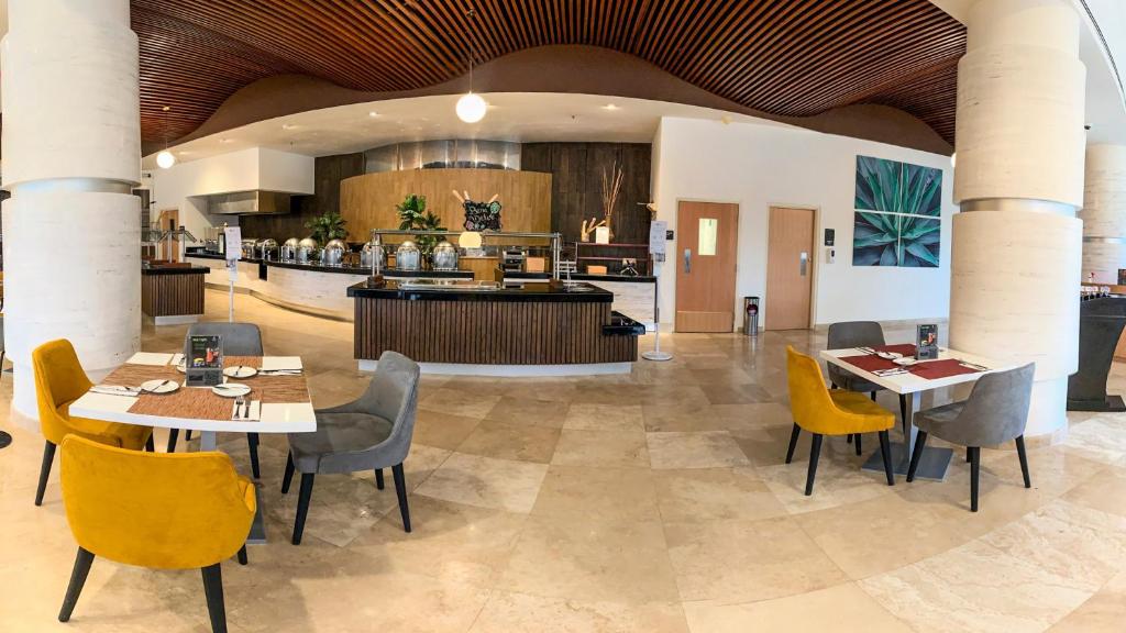 Restaurace v ubytování Holiday Inn Tuxpan - Convention Center by IHG