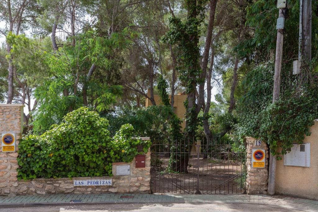 Las Pedrizas, Pilar de la Horadada – Updated 2023 Prices
