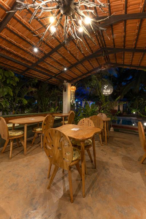 Restaurace v ubytování The Hammock Goa
