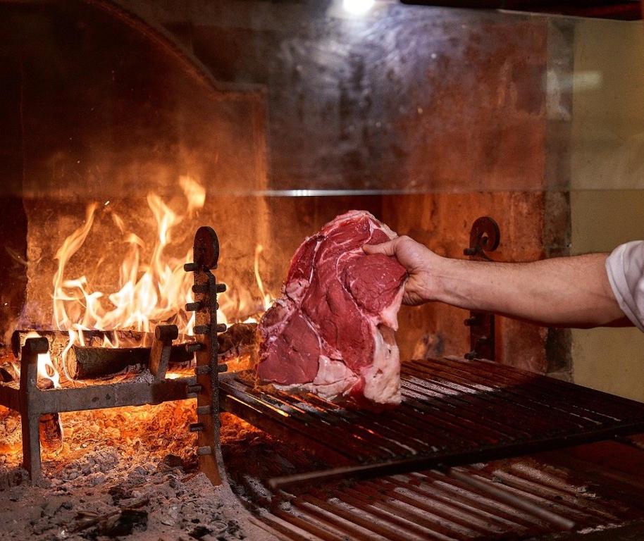 Gril pre hostí v hoteli