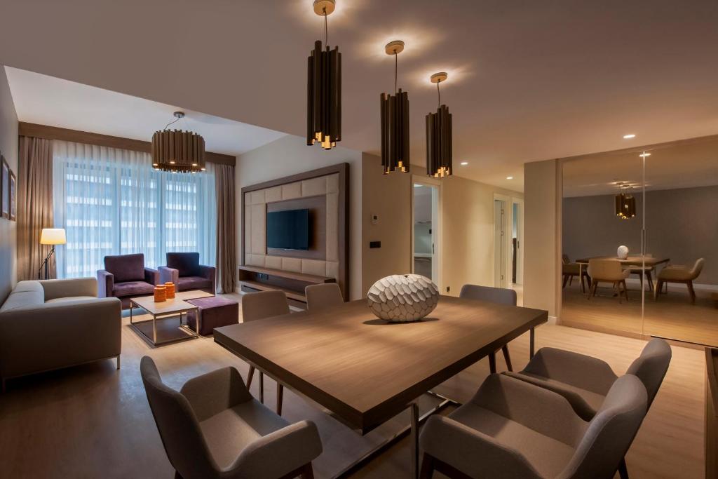 لابی و فضای عمومی TSL Serviced Apartments Batışehir - تصویر ۵