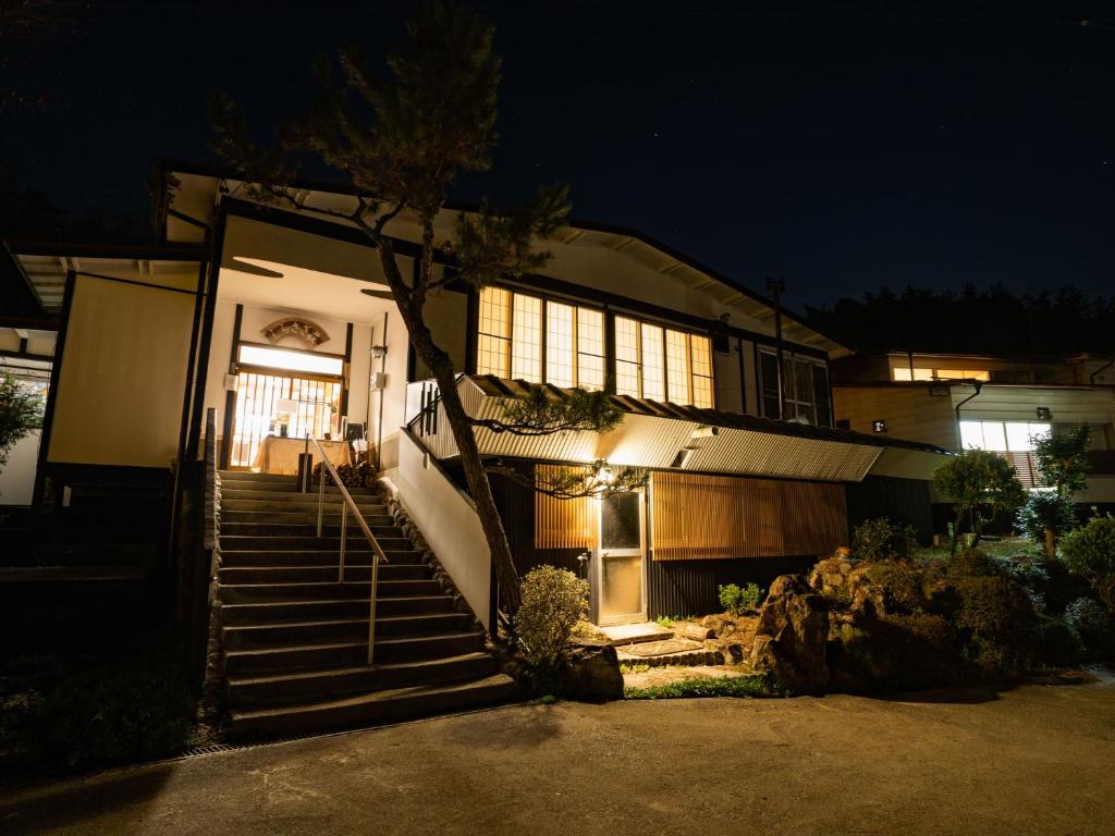 Budova, kde se ryokan nachází