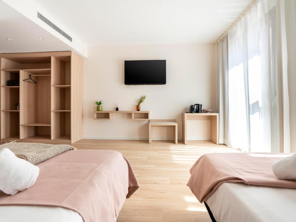 Limehome Barcelona Carrer de Besalú 82 - Resim 30