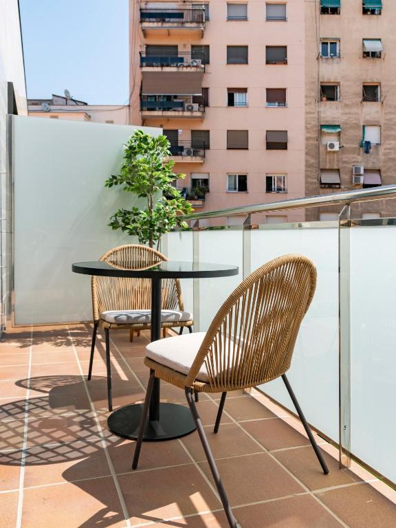 Limehome Barcelona Carrer de Besalú 82 - Resim 27