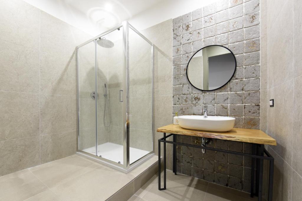 Hotel Roma 62 - Resim 17