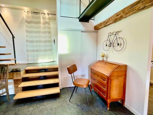 Ein Badezimmer in der Unterkunft Superbe Loft - Centre Historique De Barcelonnette
