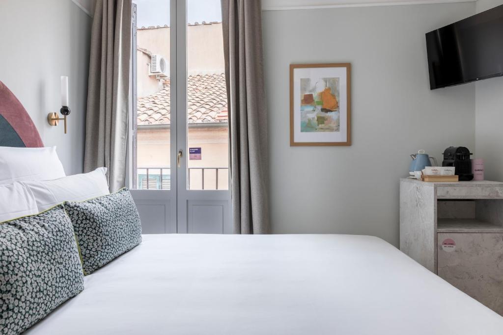 Numa Rome Portico - Resim 27