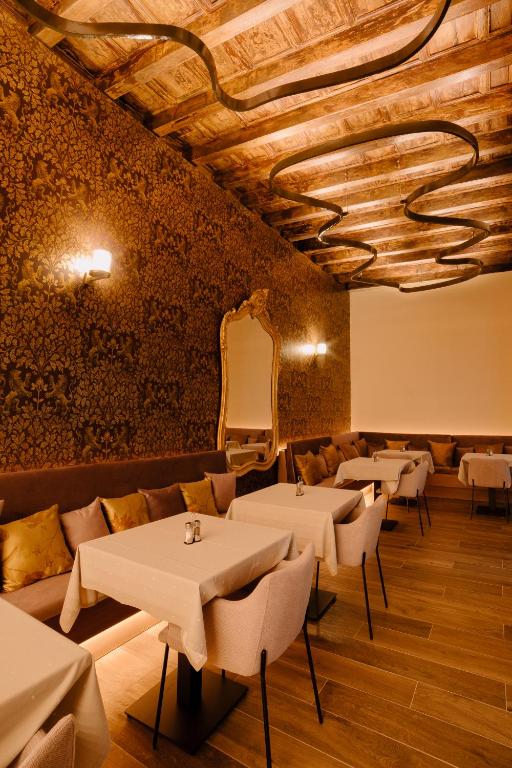 Casa del Cardenal - 15