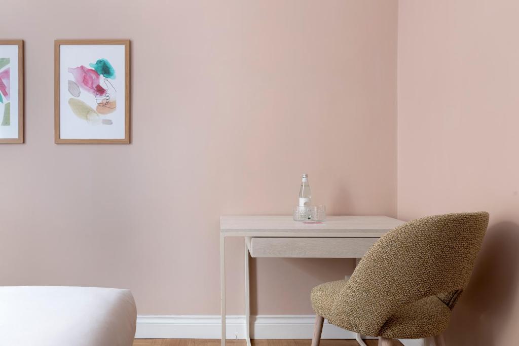 Numa Rome Portico - Resim 16