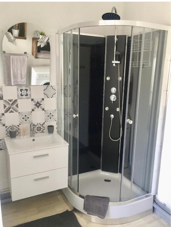 Charmant T2 proche vieille ville - 3