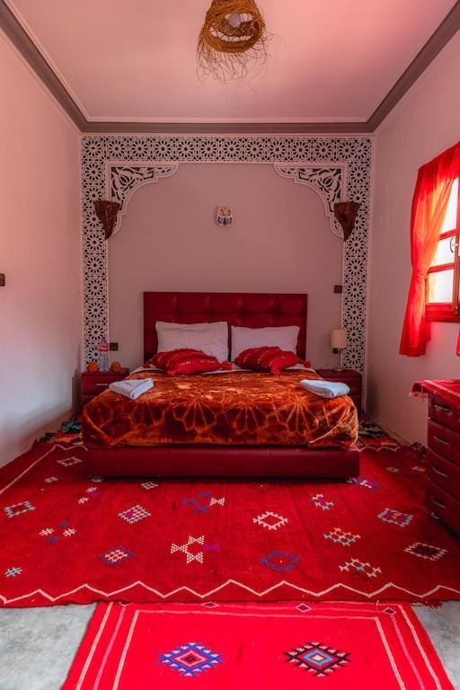 Postel nebo postele na pokoji v ubytování Amazigh Family Riad