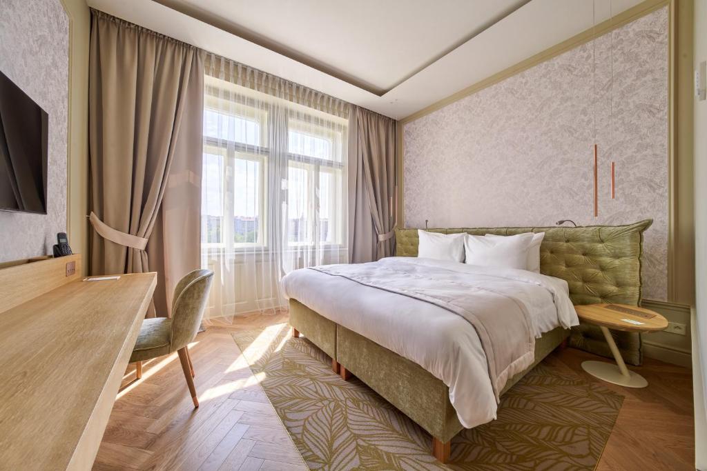 Mamaison Hotel Riverside Prague - Resim 8