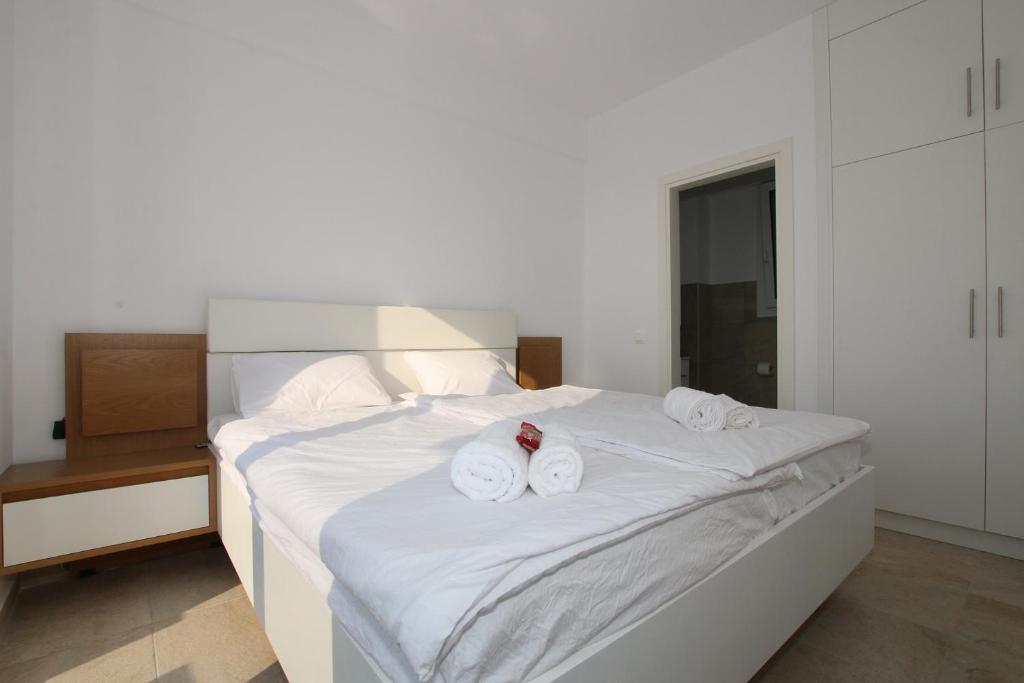 Postel nebo postele na pokoji v ubytování Sunset Sea View Villa 8