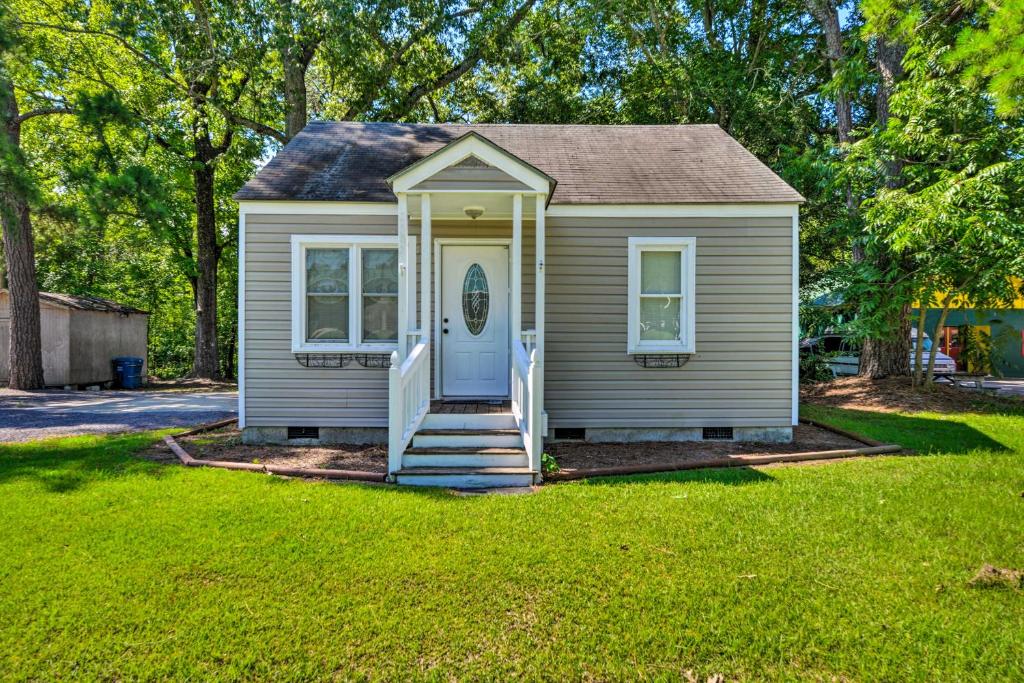 Cozy Pantego Cottage about 5 Miles to Belhaven!, Pantego Updated 2024