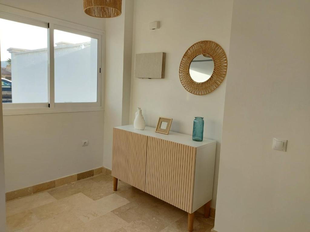 Fotografie z fotogalerie ubytování Vivienda adosada agradable y cómoda cerca del mar v destinaci Manilva
