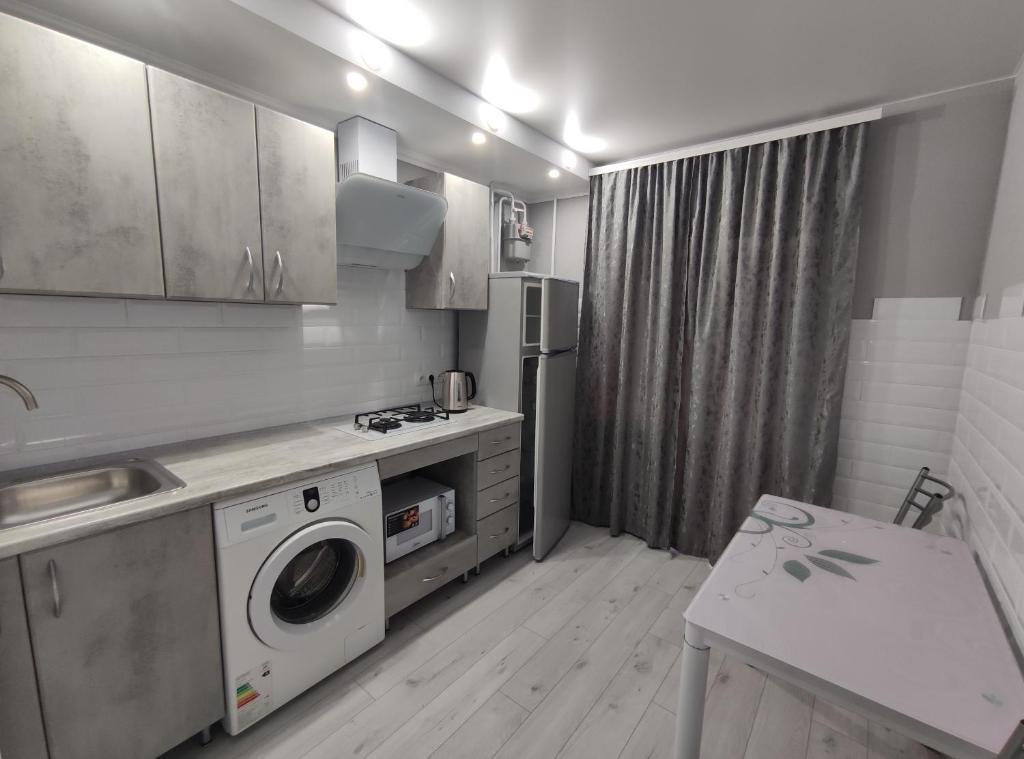 Посуточно, понедельно 1я квартира. Центр. Тирасполь. Приднестровье ...