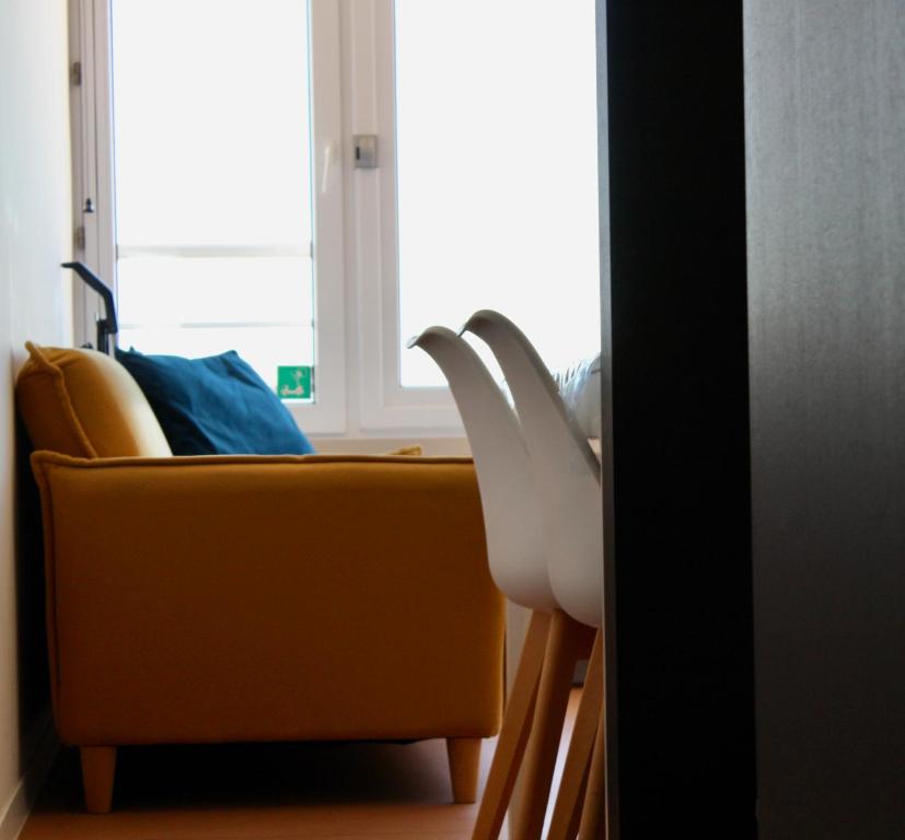 Posezení v ubytování Sea view apartment Mariakerke-Bad - La Brise