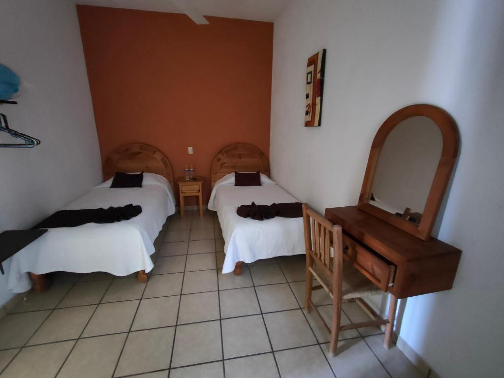 Hotel & Bungalows La Casa de Fortu - Twin Room