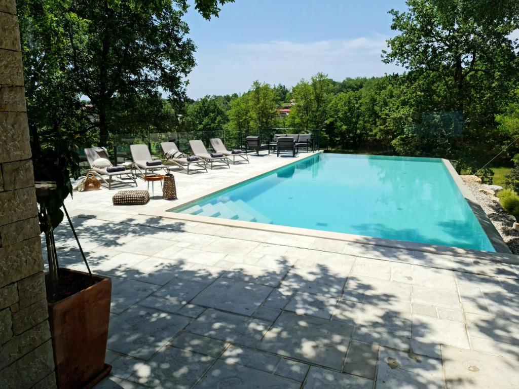 Bazén v ubytování Villa Istra Bijur nebo v jeho okolí